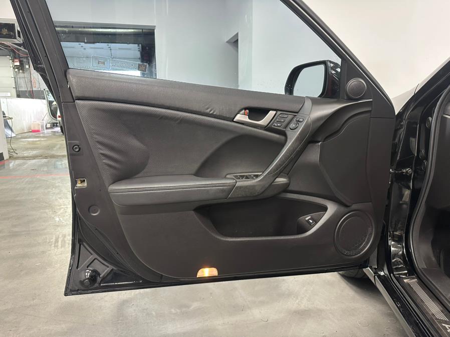 2010 Acura TSX 4dr Sdn I4 Auto, available for sale in Elizabeth, New Jersey | M Auto Group. Elizabeth, New Jersey 2010 Acura TSX 4dr Sdn I4 Auto, available for sale in Elizabeth, New Jersey | M Auto Group. Elizabeth, New Jersey
