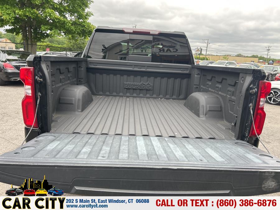 2019 Chevrolet Silverado 1500 4WD Crew Cab 147" High Country, available for sale in East Windsor, Connecticut | Car City LLC. East Windsor, Connecticut 2019 Chevrolet Silverado 1500 4WD Crew Cab 147" High Country, available for sale in East Windsor, Connecticut | Car City LLC. East Windsor, Connecticut