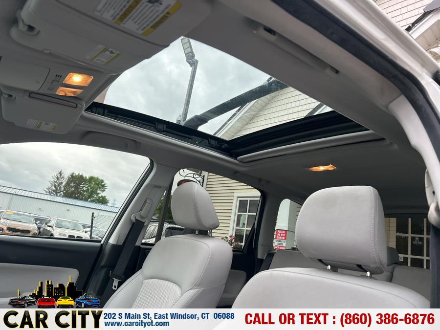 2014 Subaru Forester 4dr Auto 2.5i Premium PZEV, available for sale in East Windsor, Connecticut | Car City LLC. East Windsor, Connecticut 2014 Subaru Forester 4dr Auto 2.5i Premium PZEV, available for sale in East Windsor, Connecticut | Car City LLC. East Windsor, Connecticut