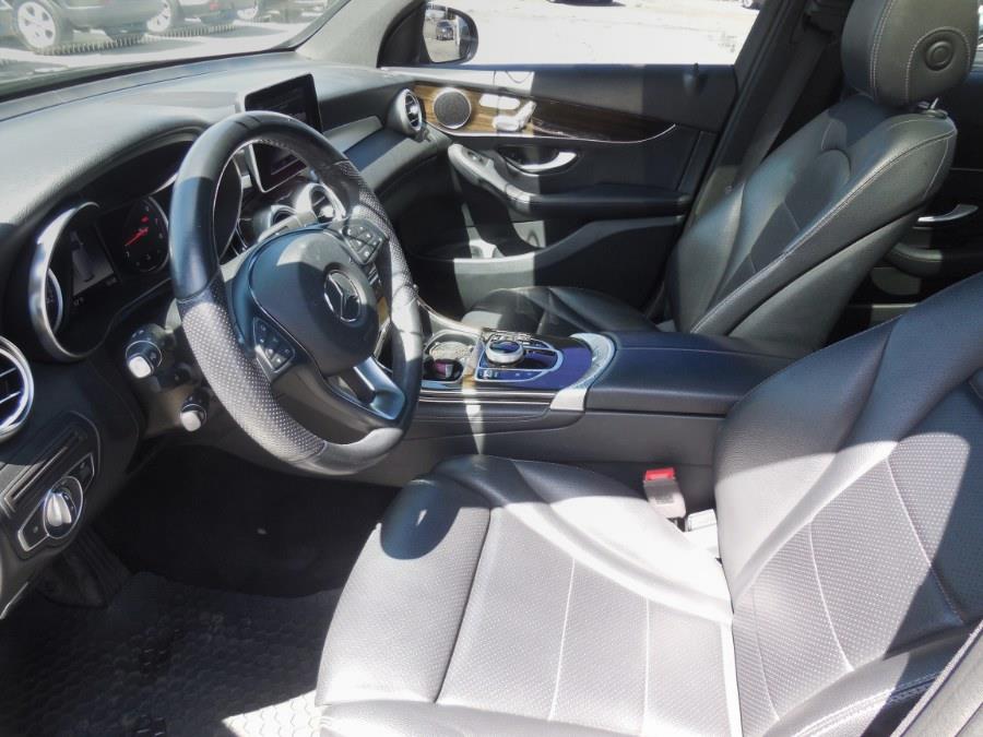 2019 Mercedes-Benz GLC-300 GLC 300 SUV, available for sale in Hawaiian Gardens, California | Luxe Motors. Hawaiian Gardens, California 2019 Mercedes-Benz GLC-300 GLC 300 SUV, available for sale in Hawaiian Gardens, California | Luxe Motors. Hawaiian Gardens, California