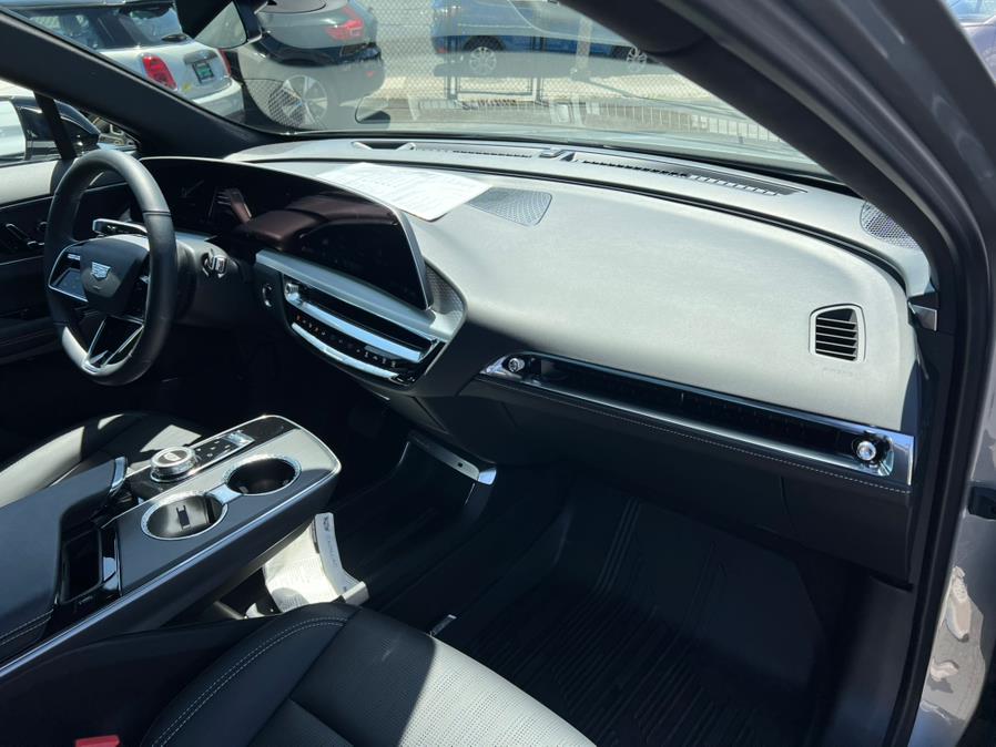 2024 Cadillac LYRIQ Luxury 600 E4 AWD, available for sale in Daly City, California | Green Light Auto Wholesale. Daly City, California 2024 Cadillac LYRIQ Luxury 600 E4 AWD, available for sale in Daly City, California | Green Light Auto Wholesale. Daly City, California