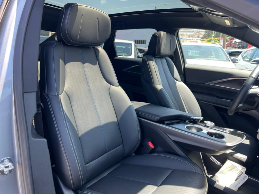 2024 Cadillac LYRIQ Luxury 600 E4 AWD, available for sale in Daly City, California | Green Light Auto Wholesale. Daly City, California 2024 Cadillac LYRIQ Luxury 600 E4 AWD, available for sale in Daly City, California | Green Light Auto Wholesale. Daly City, California