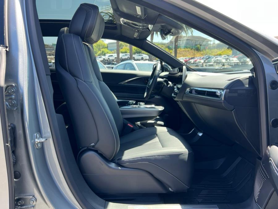 2024 Cadillac LYRIQ Luxury 600 E4 AWD, available for sale in Daly City, California | Green Light Auto Wholesale. Daly City, California 2024 Cadillac LYRIQ Luxury 600 E4 AWD, available for sale in Daly City, California | Green Light Auto Wholesale. Daly City, California