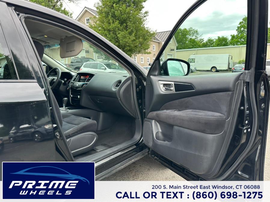 2013 Nissan Pathfinder 4WD 4dr SL, available for sale in East Windsor, Connecticut | Prime Wheels. East Windsor, Connecticut 2013 Nissan Pathfinder 4WD 4dr SL, available for sale in East Windsor, Connecticut | Prime Wheels. East Windsor, Connecticut