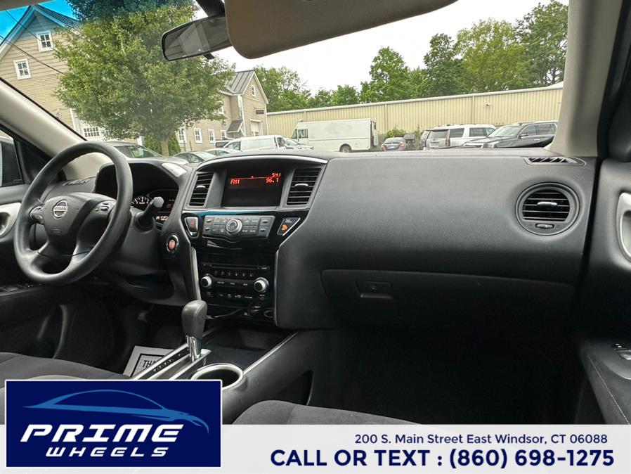 2013 Nissan Pathfinder 4WD 4dr SL, available for sale in East Windsor, Connecticut | Prime Wheels. East Windsor, Connecticut 2013 Nissan Pathfinder 4WD 4dr SL, available for sale in East Windsor, Connecticut | Prime Wheels. East Windsor, Connecticut