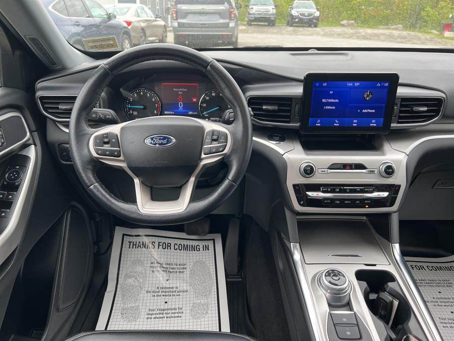 2022 Ford Explorer XLT photo 6