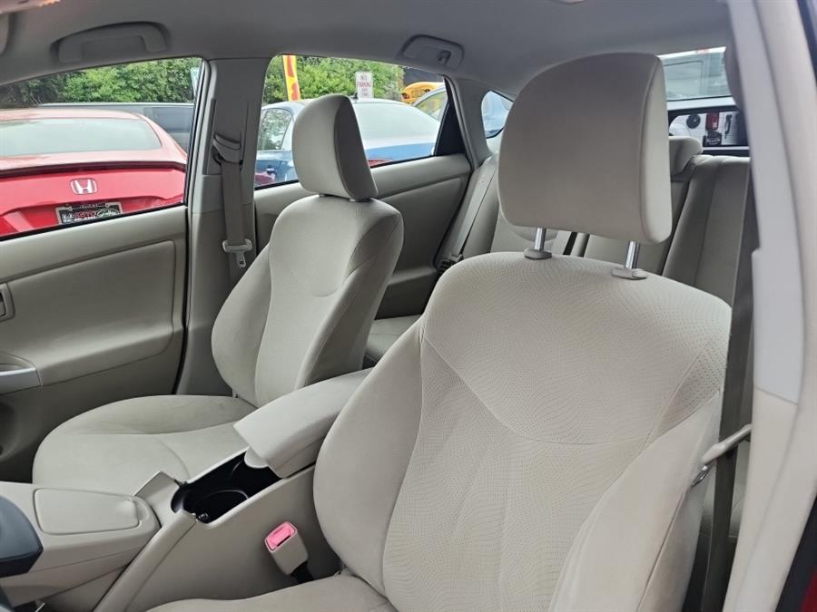2011 Toyota Prius 5dr HB II, available for sale in Islip, New York | L.I. Auto Gallery. Islip, New York 2011 Toyota Prius 5dr HB II, available for sale in Islip, New York | L.I. Auto Gallery. Islip, New York