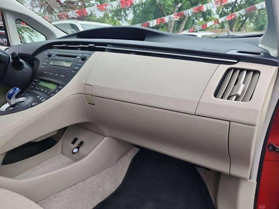 2011 Toyota Prius 5dr HB II, available for sale in Islip, New York | L.I. Auto Gallery. Islip, New York 2011 Toyota Prius 5dr HB II, available for sale in Islip, New York | L.I. Auto Gallery. Islip, New York