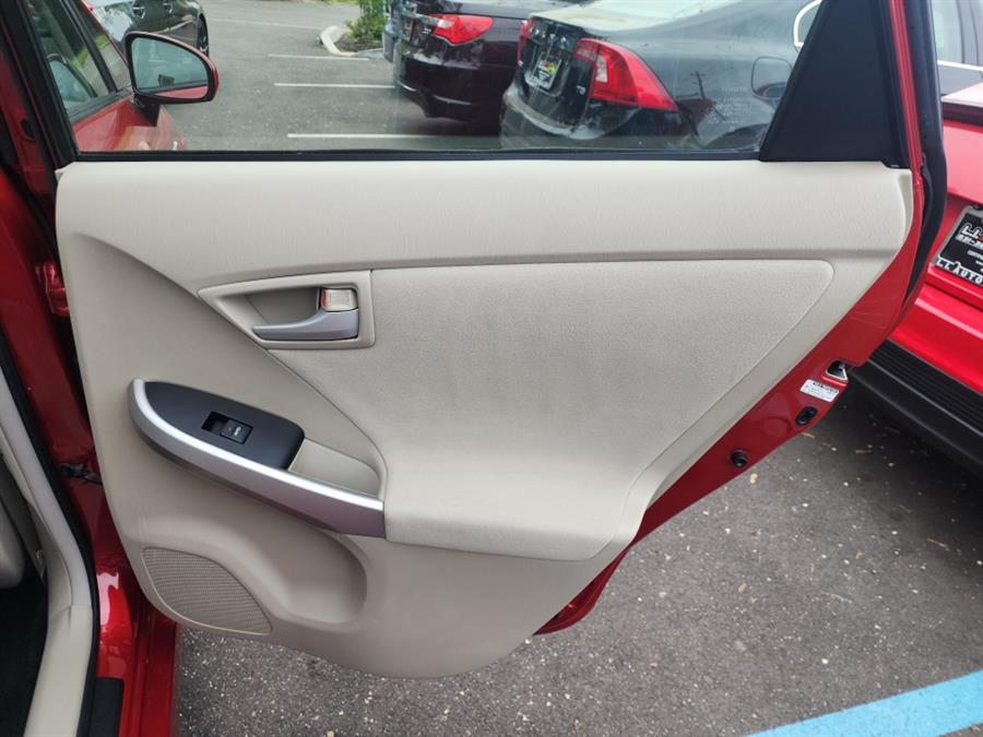 2011 Toyota Prius 5dr HB II, available for sale in Islip, New York | L.I. Auto Gallery. Islip, New York 2011 Toyota Prius 5dr HB II, available for sale in Islip, New York | L.I. Auto Gallery. Islip, New York