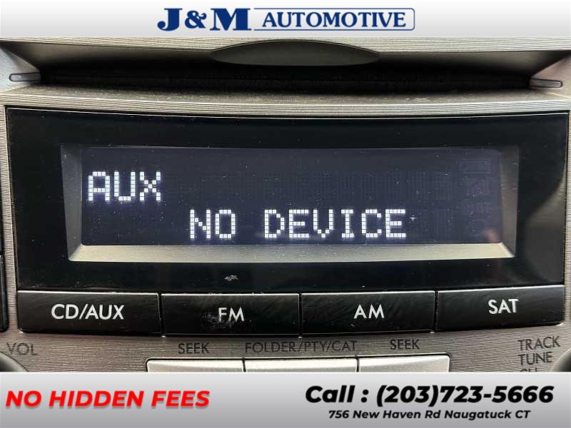 2013 Subaru Outback 2.5i Premium, available for sale in Naugatuck, Connecticut | J&M Automotive Sls&Svc LLC. Naugatuck, Connecticut 2013 Subaru Outback 2.5i Premium, available for sale in Naugatuck, Connecticut | J&M Automotive Sls&Svc LLC. Naugatuck, Connecticut