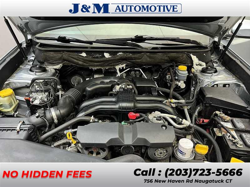 2013 Subaru Outback 2.5i Premium, available for sale in Naugatuck, Connecticut | J&M Automotive Sls&Svc LLC. Naugatuck, Connecticut 2013 Subaru Outback 2.5i Premium, available for sale in Naugatuck, Connecticut | J&M Automotive Sls&Svc LLC. Naugatuck, Connecticut