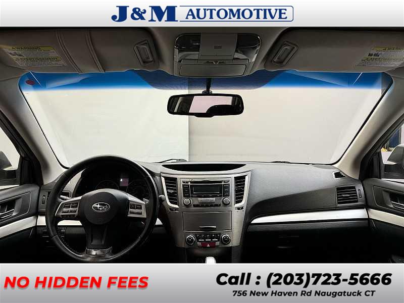 2013 Subaru Outback 2.5i Premium, available for sale in Naugatuck, Connecticut | J&M Automotive Sls&Svc LLC. Naugatuck, Connecticut 2013 Subaru Outback 2.5i Premium, available for sale in Naugatuck, Connecticut | J&M Automotive Sls&Svc LLC. Naugatuck, Connecticut