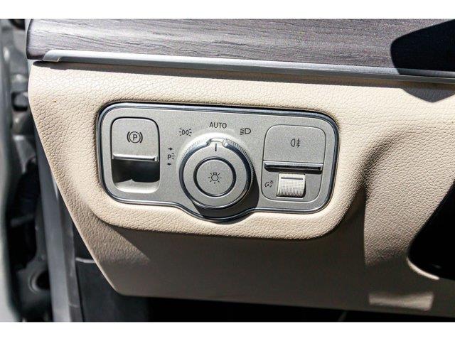 2021 Mercedes-benz Gle GLE 350, available for sale in Great Neck, New York | Camy Cars. Great Neck, New York 2021 Mercedes-benz Gle GLE 350, available for sale in Great Neck, New York | Camy Cars. Great Neck, New York