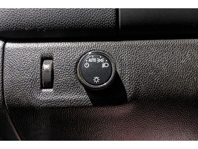 2022 Chevrolet Colorado 2WD LT, available for sale in Great Neck, New York | Camy Cars. Great Neck, New York 2022 Chevrolet Colorado 2WD LT, available for sale in Great Neck, New York | Camy Cars. Great Neck, New York