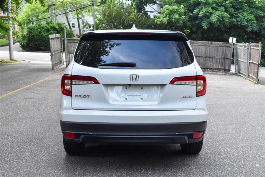 2020 Honda Pilot LX AWD 4dr SUV, available for sale in Great Neck, New York | Camy Cars. Great Neck, New York 2020 Honda Pilot LX AWD 4dr SUV, available for sale in Great Neck, New York | Camy Cars. Great Neck, New York