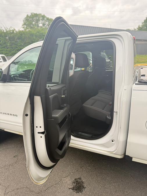 2018 Chevrolet Silverado 1500 4WD Double Cab 143.5" LT w/1LT, available for sale in Windsor Locks, Connecticut | JANNA MOTORS LLC. Windsor Locks, Connecticut 2018 Chevrolet Silverado 1500 4WD Double Cab 143.5" LT w/1LT, available for sale in Windsor Locks, Connecticut | JANNA MOTORS LLC. Windsor Locks, Connecticut