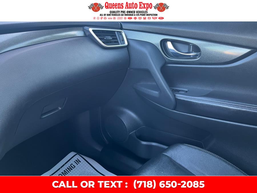 2016 Nissan Rogue AWD 4dr SL, available for sale in Woodside, New York | Queens Auto Expo. Woodside, New York 2016 Nissan Rogue AWD 4dr SL, available for sale in Woodside, New York | Queens Auto Expo. Woodside, New York