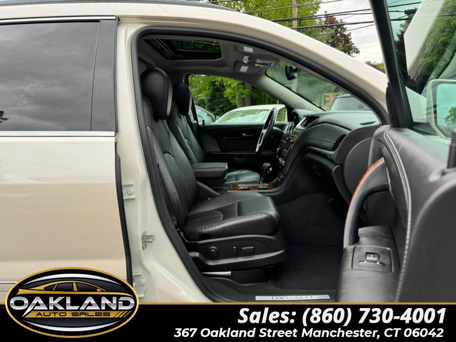 2014 Chevrolet Traverse AWD 4dr LTZ, available for sale in Manchester, Connecticut | Oakland Auto Sales. Manchester, Connecticut 2014 Chevrolet Traverse AWD 4dr LTZ, available for sale in Manchester, Connecticut | Oakland Auto Sales. Manchester, Connecticut