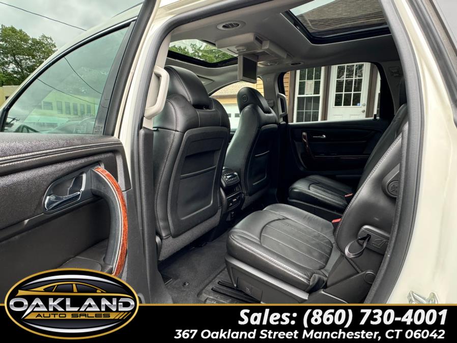 2014 Chevrolet Traverse AWD 4dr LTZ, available for sale in Manchester, Connecticut | Oakland Auto Sales. Manchester, Connecticut 2014 Chevrolet Traverse AWD 4dr LTZ, available for sale in Manchester, Connecticut | Oakland Auto Sales. Manchester, Connecticut