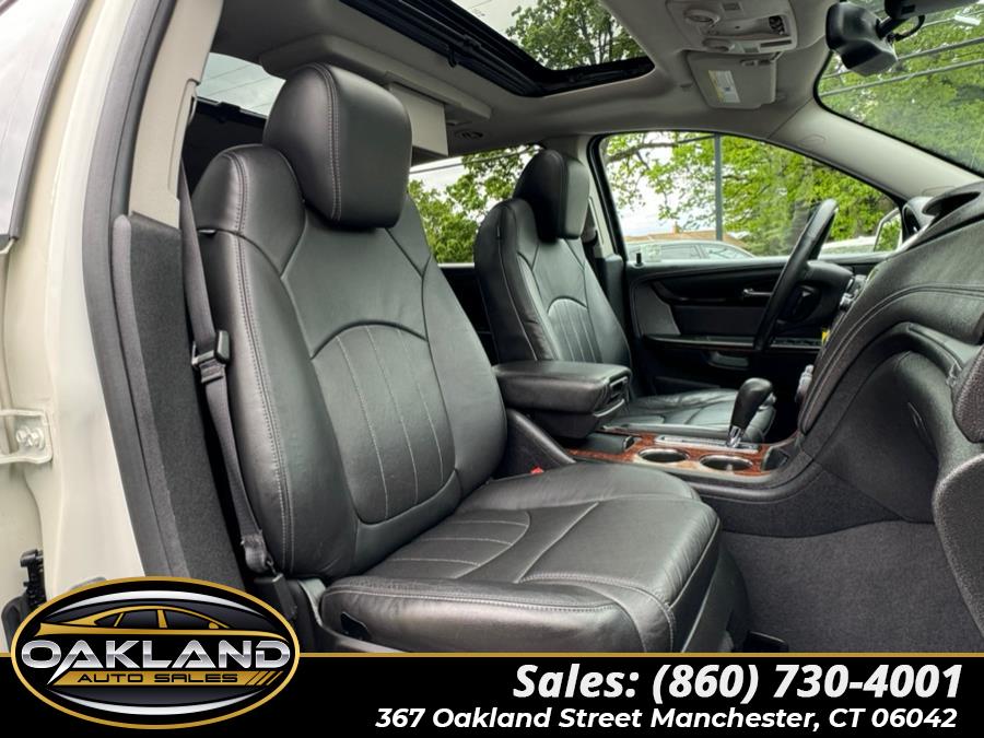 2014 Chevrolet Traverse AWD 4dr LTZ, available for sale in Manchester, Connecticut | Oakland Auto Sales. Manchester, Connecticut 2014 Chevrolet Traverse AWD 4dr LTZ, available for sale in Manchester, Connecticut | Oakland Auto Sales. Manchester, Connecticut