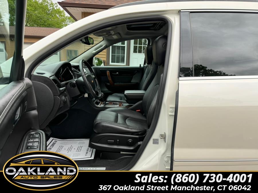 2014 Chevrolet Traverse AWD 4dr LTZ, available for sale in Manchester, Connecticut | Oakland Auto Sales. Manchester, Connecticut 2014 Chevrolet Traverse AWD 4dr LTZ, available for sale in Manchester, Connecticut | Oakland Auto Sales. Manchester, Connecticut