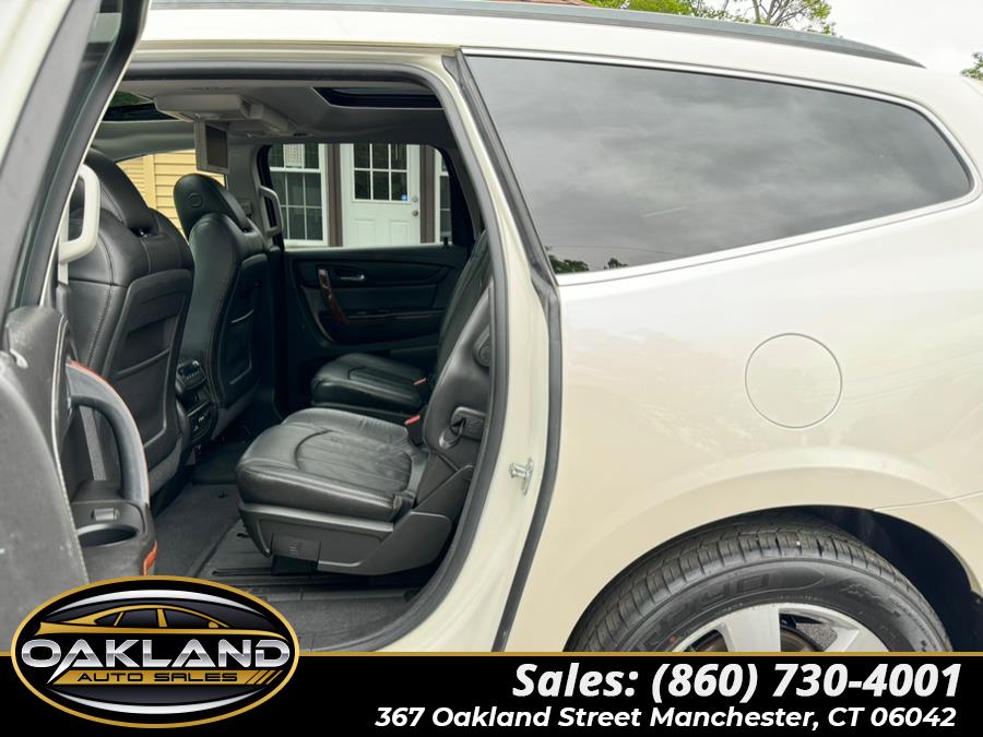 2014 Chevrolet Traverse AWD 4dr LTZ, available for sale in Manchester, Connecticut | Oakland Auto Sales. Manchester, Connecticut 2014 Chevrolet Traverse AWD 4dr LTZ, available for sale in Manchester, Connecticut | Oakland Auto Sales. Manchester, Connecticut