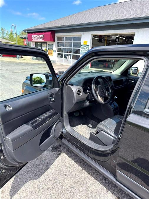 2016 Jeep Patriot 75th Anniversary Sport Utility 4D, available for sale in Wolcott, New York | Auto Hunter CNY. Wolcott, New York 2016 Jeep Patriot 75th Anniversary Sport Utility 4D, available for sale in Wolcott, New York | Auto Hunter CNY. Wolcott, New York