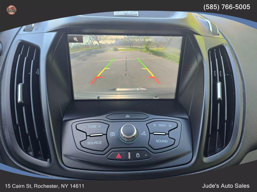 2015 Ford Escape SE Sport Utility 4D, available for sale in Wolcott, New York | Auto Hunter CNY. Wolcott, New York 2015 Ford Escape SE Sport Utility 4D, available for sale in Wolcott, New York | Auto Hunter CNY. Wolcott, New York