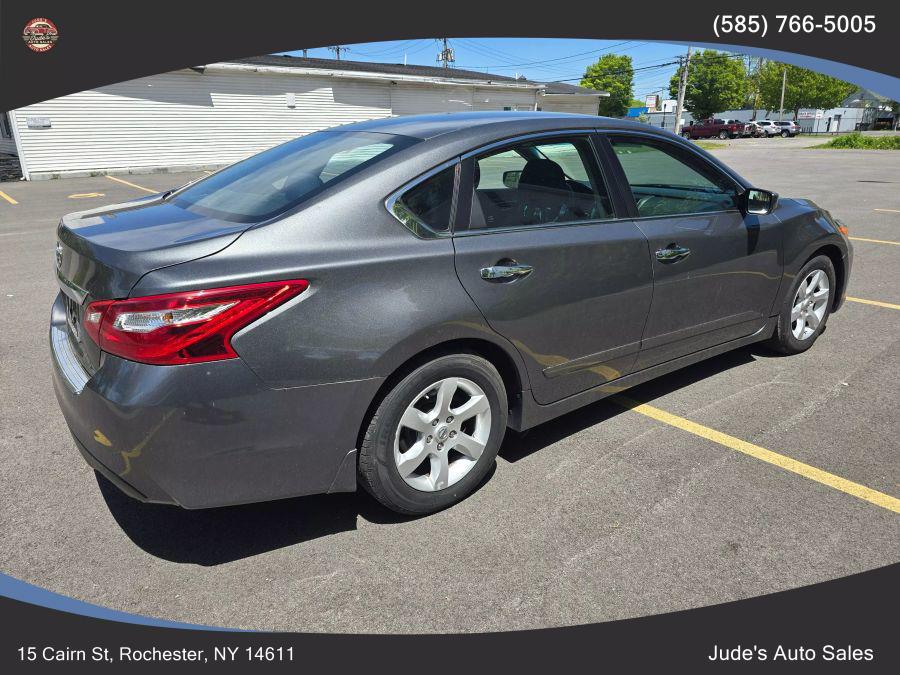 2017 Nissan Altima 2.5 S Sedan 4D, available for sale in Wolcott, New York | Auto Hunter CNY. Wolcott, New York 2017 Nissan Altima 2.5 S Sedan 4D, available for sale in Wolcott, New York | Auto Hunter CNY. Wolcott, New York