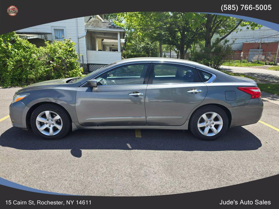 2017 Nissan Altima 2.5 S Sedan 4D, available for sale in Wolcott, New York | Auto Hunter CNY. Wolcott, New York 2017 Nissan Altima 2.5 S Sedan 4D, available for sale in Wolcott, New York | Auto Hunter CNY. Wolcott, New York