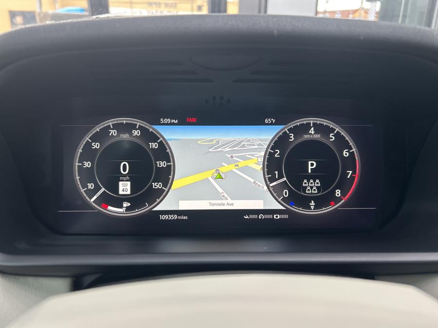 2018 Land Rover Discovery HSE V6 Supercharged, available for sale in Jersey City, New Jersey | Luxe Auto Galleria. Jersey City, New Jersey 2018 Land Rover Discovery HSE V6 Supercharged, available for sale in Jersey City, New Jersey | Luxe Auto Galleria. Jersey City, New Jersey