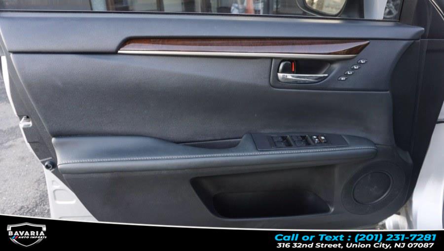 2015 Lexus ES 350 4dr Sdn, available for sale in Union City, New Jersey | Bavaria Auto Imports. Union City, New Jersey 2015 Lexus ES 350 4dr Sdn, available for sale in Union City, New Jersey | Bavaria Auto Imports. Union City, New Jersey