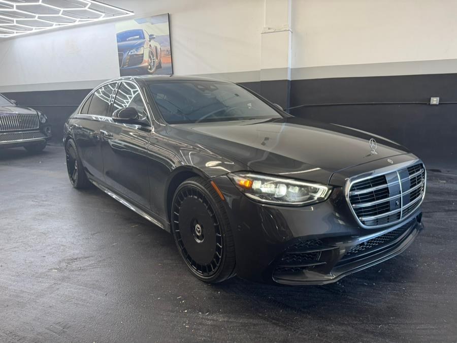 2022 Mercedes-Benz S-Class S 580 4MATIC Sedan, available for sale in Miami, FL, Florida | Bal Harbour Motor Group LLC. Miami, FL, Florida 2022 Mercedes-Benz S-Class S 580 4MATIC Sedan, available for sale in Miami, FL, Florida | Bal Harbour Motor Group LLC. Miami, FL, Florida