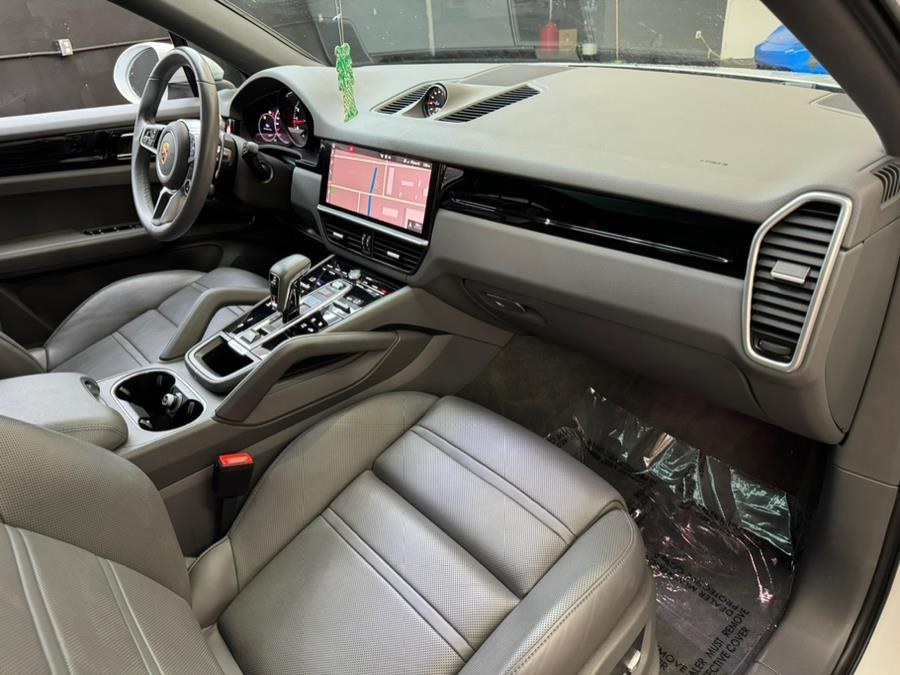 2021 Porsche Cayenne Coupe AWD, available for sale in Miami, FL, Florida | Bal Harbour Motor Group LLC. Miami, FL, Florida 2021 Porsche Cayenne Coupe AWD, available for sale in Miami, FL, Florida | Bal Harbour Motor Group LLC. Miami, FL, Florida