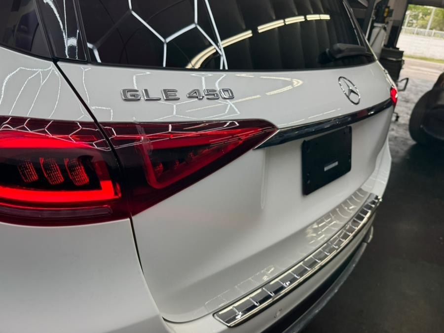 2022 Mercedes-Benz GLE GLE 450 4MATIC SUV, available for sale in Miami, FL, Florida | Bal Harbour Motor Group LLC. Miami, FL, Florida 2022 Mercedes-Benz GLE GLE 450 4MATIC SUV, available for sale in Miami, FL, Florida | Bal Harbour Motor Group LLC. Miami, FL, Florida