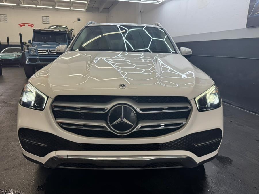 2022 Mercedes-Benz GLE GLE 450 4MATIC SUV, available for sale in Miami, FL, Florida | Bal Harbour Motor Group LLC. Miami, FL, Florida 2022 Mercedes-Benz GLE GLE 450 4MATIC SUV, available for sale in Miami, FL, Florida | Bal Harbour Motor Group LLC. Miami, FL, Florida