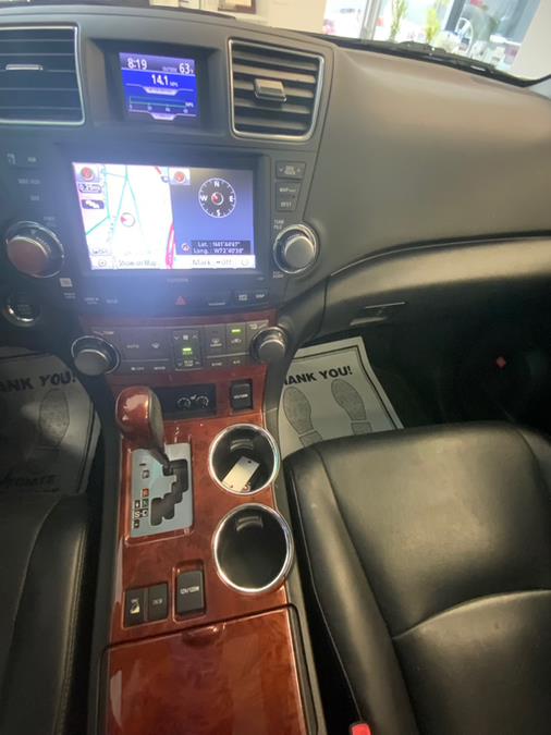 2012 Toyota Highlander 4WD 4dr V6 Limited (Natl), available for sale in Hartford, Connecticut | Franklin Motors Auto Sales LLC. Hartford, Connecticut 2012 Toyota Highlander 4WD 4dr V6 Limited (Natl), available for sale in Hartford, Connecticut | Franklin Motors Auto Sales LLC. Hartford, Connecticut