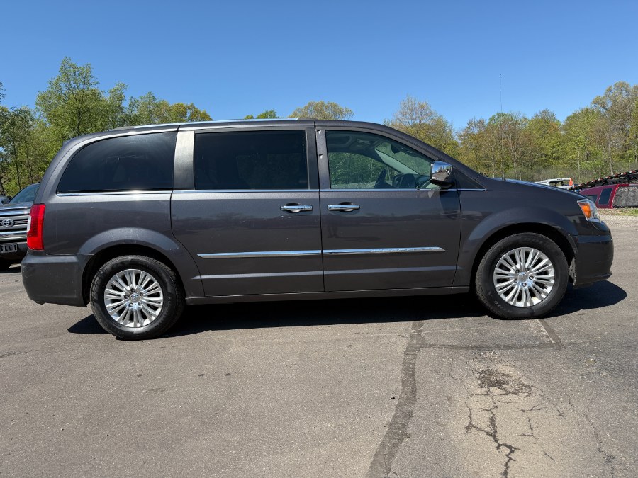 2016 Chrysler Town & Country 4dr Wgn Limited, available for sale in Ortonville, Michigan | Marsh Auto Sales LLC. Ortonville, Michigan 2016 Chrysler Town & Country 4dr Wgn Limited, available for sale in Ortonville, Michigan | Marsh Auto Sales LLC. Ortonville, Michigan