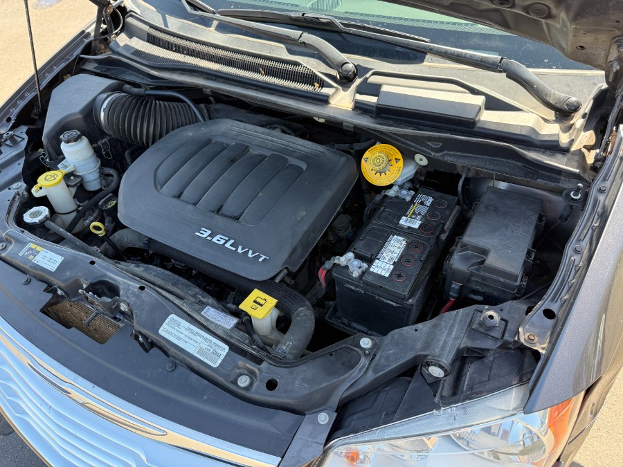 2016 Chrysler Town & Country 4dr Wgn Limited, available for sale in Ortonville, Michigan | Marsh Auto Sales LLC. Ortonville, Michigan 2016 Chrysler Town & Country 4dr Wgn Limited, available for sale in Ortonville, Michigan | Marsh Auto Sales LLC. Ortonville, Michigan