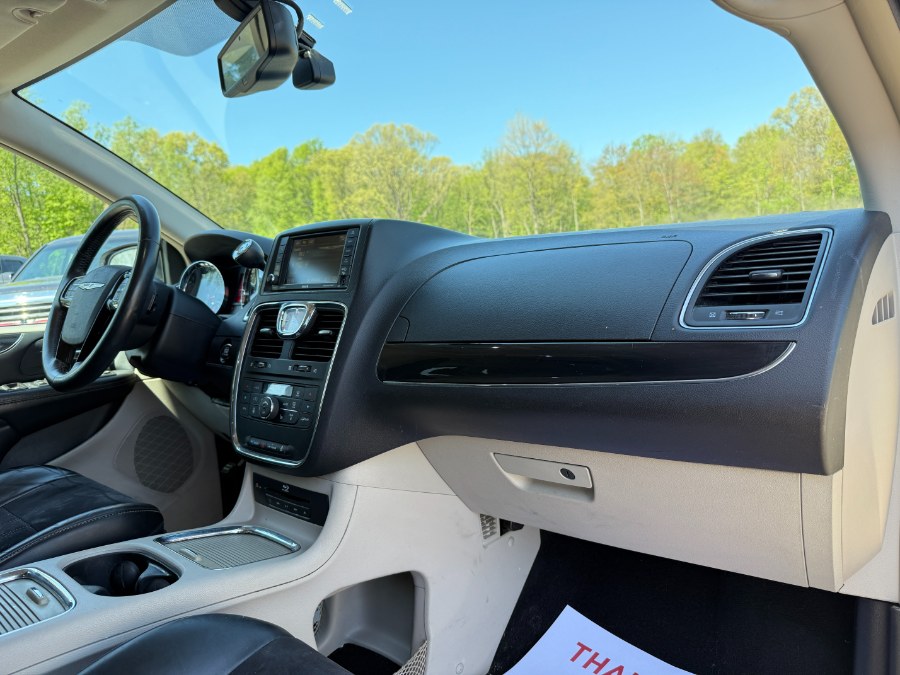 2016 Chrysler Town & Country 4dr Wgn Limited, available for sale in Ortonville, Michigan | Marsh Auto Sales LLC. Ortonville, Michigan 2016 Chrysler Town & Country 4dr Wgn Limited, available for sale in Ortonville, Michigan | Marsh Auto Sales LLC. Ortonville, Michigan