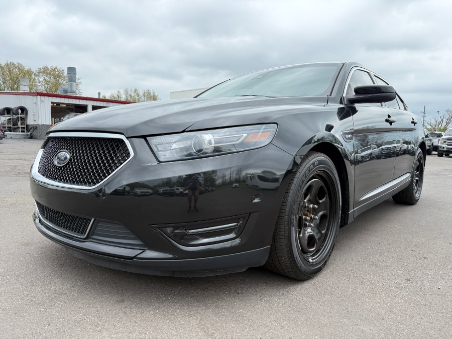 Used 2013 Ford Taurus in Ortonville, Michigan | Marsh Auto Sales LLC. Ortonville, Michigan