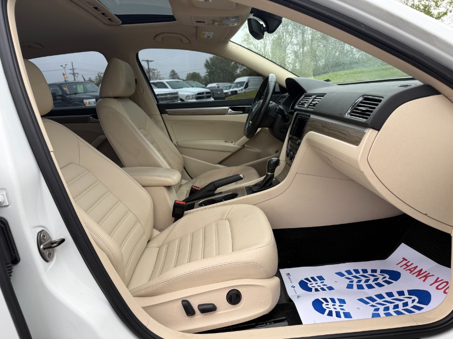 2016 Volkswagen Passat 4dr Sdn 1.8T Auto SEL PZEV, available for sale in Ortonville, Michigan | Marsh Auto Sales LLC. Ortonville, Michigan 2016 Volkswagen Passat 4dr Sdn 1.8T Auto SEL PZEV, available for sale in Ortonville, Michigan | Marsh Auto Sales LLC. Ortonville, Michigan