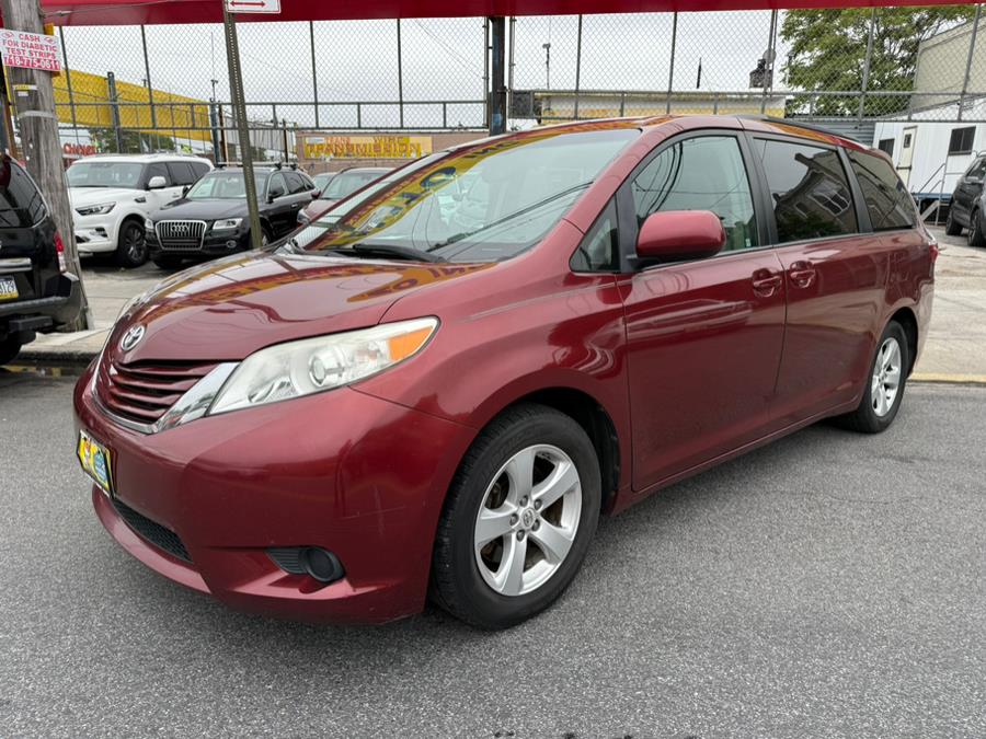 2015 Toyota Sienna 5dr 8-Pass Van LE FWD (Natl), available for sale in Brooklyn, New York | Worlds Best Auto Inc. Brooklyn, New York 2015 Toyota Sienna 5dr 8-Pass Van LE FWD (Natl), available for sale in Brooklyn, New York | Worlds Best Auto Inc. Brooklyn, New York