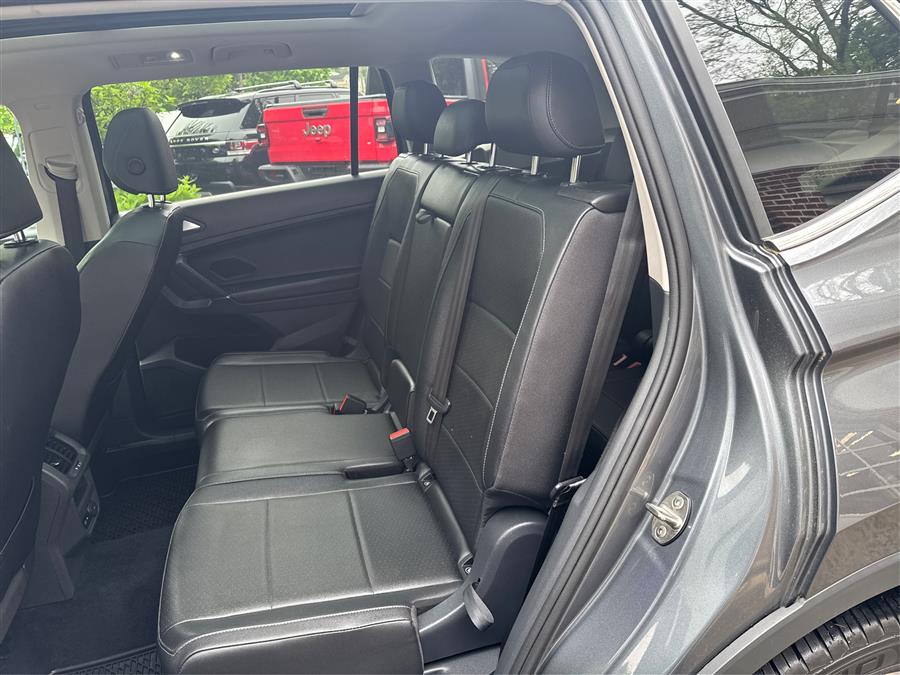 2020 Volkswagen Tiguan 2.0T SEL 4MOTION, available for sale in Canton, Connecticut | Lava Motors. Canton, Connecticut 2020 Volkswagen Tiguan 2.0T SEL 4MOTION, available for sale in Canton, Connecticut | Lava Motors. Canton, Connecticut