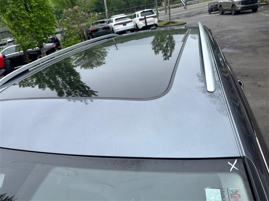 2020 Volkswagen Tiguan 2.0T SEL 4MOTION, available for sale in Canton, Connecticut | Lava Motors. Canton, Connecticut 2020 Volkswagen Tiguan 2.0T SEL 4MOTION, available for sale in Canton, Connecticut | Lava Motors. Canton, Connecticut