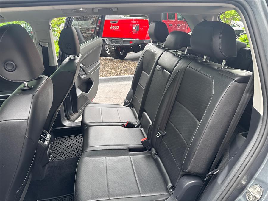 2020 Volkswagen Tiguan 2.0T SEL 4MOTION, available for sale in Canton, Connecticut | Lava Motors. Canton, Connecticut 2020 Volkswagen Tiguan 2.0T SEL 4MOTION, available for sale in Canton, Connecticut | Lava Motors. Canton, Connecticut