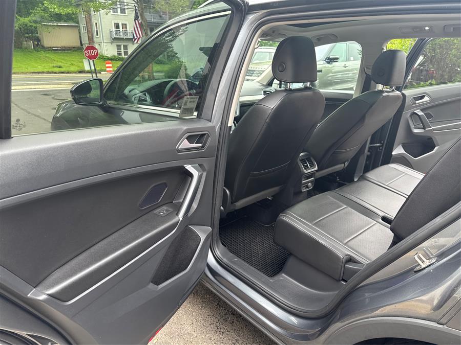 2020 Volkswagen Tiguan 2.0T SEL 4MOTION, available for sale in Canton, Connecticut | Lava Motors. Canton, Connecticut 2020 Volkswagen Tiguan 2.0T SEL 4MOTION, available for sale in Canton, Connecticut | Lava Motors. Canton, Connecticut
