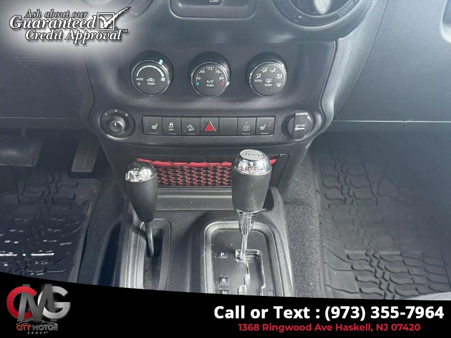 2017 Jeep Wrangler Unlimited Rubicon Recon Sport Utility 4D, available for sale in Haskell, New Jersey | City Motor Group Inc.. Haskell, New Jersey 2017 Jeep Wrangler Unlimited Rubicon Recon Sport Utility 4D, available for sale in Haskell, New Jersey | City Motor Group Inc.. Haskell, New Jersey