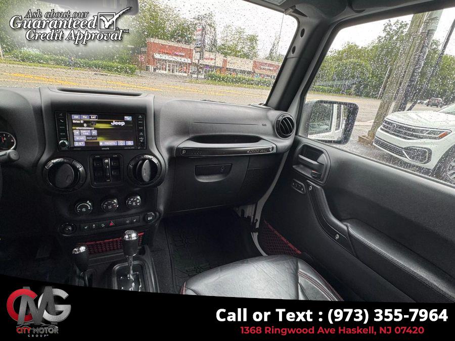2017 Jeep Wrangler Unlimited Rubicon Recon Sport Utility 4D, available for sale in Haskell, New Jersey | City Motor Group Inc.. Haskell, New Jersey 2017 Jeep Wrangler Unlimited Rubicon Recon Sport Utility 4D, available for sale in Haskell, New Jersey | City Motor Group Inc.. Haskell, New Jersey