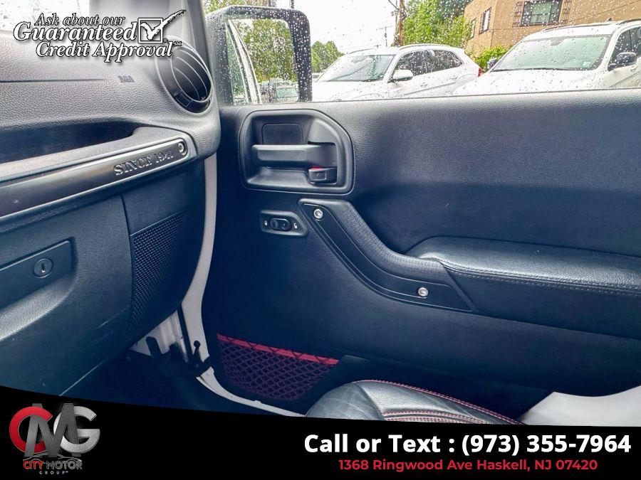 2017 Jeep Wrangler Unlimited Rubicon Recon Sport Utility 4D, available for sale in Haskell, New Jersey | City Motor Group Inc.. Haskell, New Jersey 2017 Jeep Wrangler Unlimited Rubicon Recon Sport Utility 4D, available for sale in Haskell, New Jersey | City Motor Group Inc.. Haskell, New Jersey